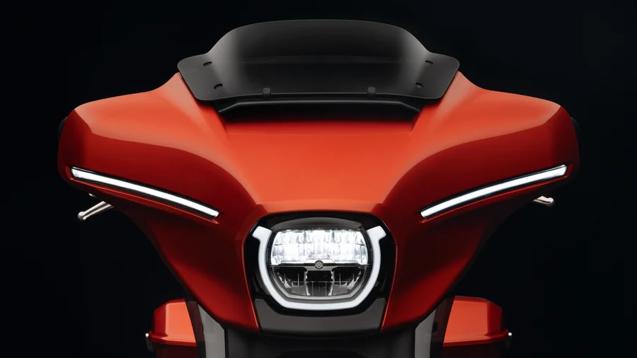 2024-Street-Glide_Harley-Davidson_Design (2) Street Glide 2024 neue Batwing Verkleidung von vorne