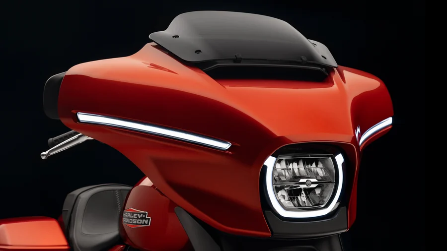 2024-Street-Glide_Harley-Davidson_Performance (1) Street Glide 2024 neue Batwing Verkleidung