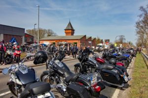 Frühlingstreff 2018 - Motorräder auf der Stahlwerkstraße