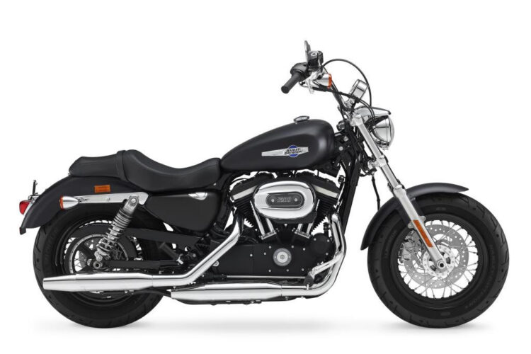 1200 Custom Limited – XL1200CB