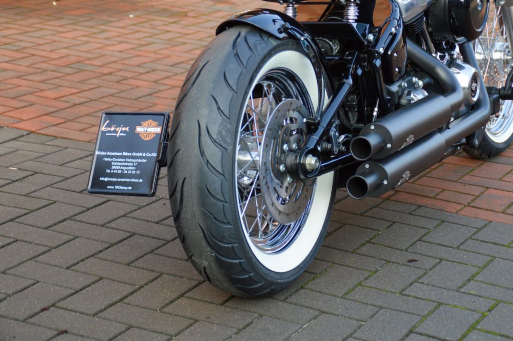 Harley-Davidson Standard Bobber Seitenansicht_felge
