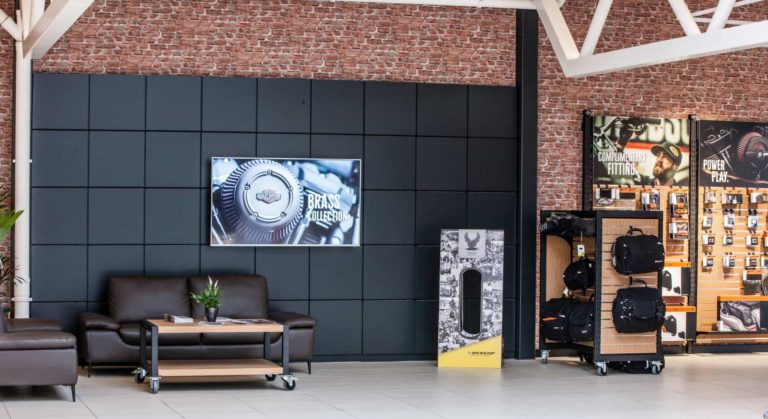 Harley-Davidson Bremen - Showroom Lounge