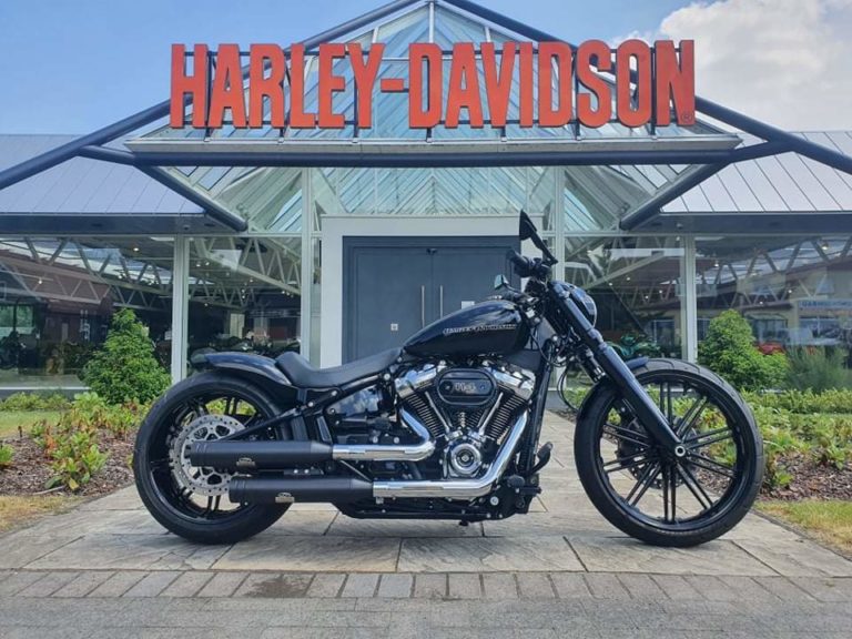 Harley-Davidson Breakout 114cui Custombike seitlich